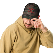 Load image into Gallery viewer, Camouflage trucker hat
